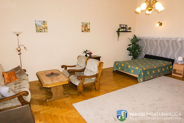 Kiadó lakás Szeged, Belváros 8. kép