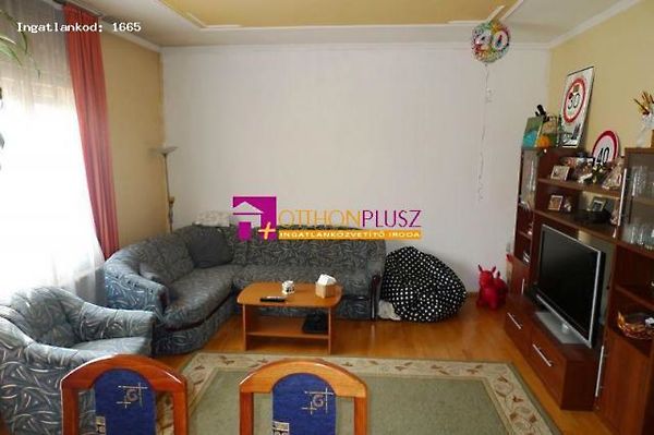 Eladó ház Érd, Újtelep 10. kép