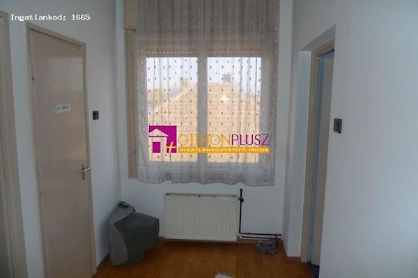 Eladó ház Érd, Újtelep 9. kép