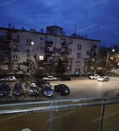 //pic01.ingatlannet.hu/ingatlan/2019/2/9/5220546-14.jpg