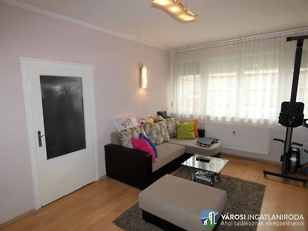 Eladó lakás Szeged, Belváros 10. kép