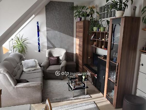 //pic01.ingatlannet.hu/ingatlan/2019/3/11/5251931-3.jpg