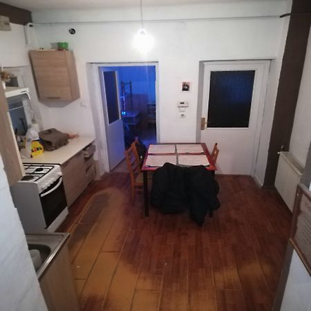 //pic01.ingatlannet.hu/ingatlan/2019/3/11/5251961-12.jpg