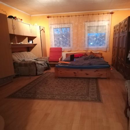 //pic01.ingatlannet.hu/ingatlan/2019/3/11/5251961-17.jpg