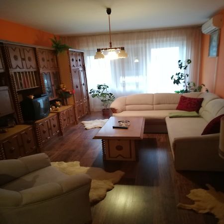 //pic01.ingatlannet.hu/ingatlan/2019/3/12/5253461-3.jpg