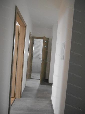 //pic01.ingatlannet.hu/ingatlan/2019/3/14/5255112-6.jpg