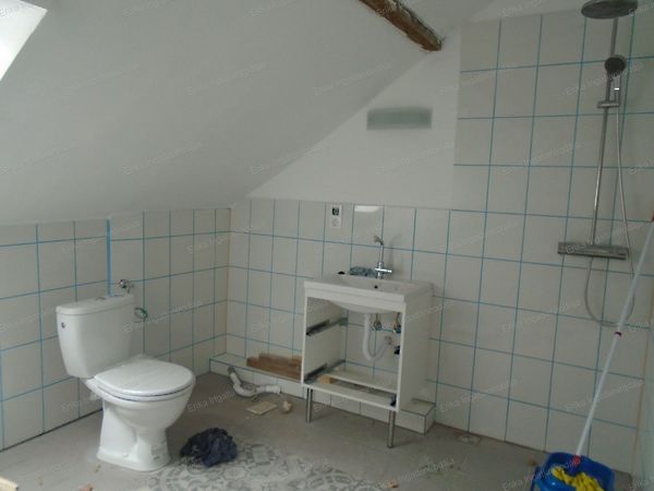 //pic01.ingatlannet.hu/ingatlan/2019/3/15/5256088-16.jpg