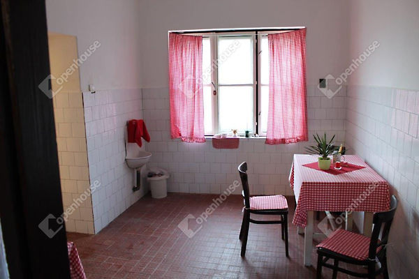 Eladó ház Kenyeri 3. kép