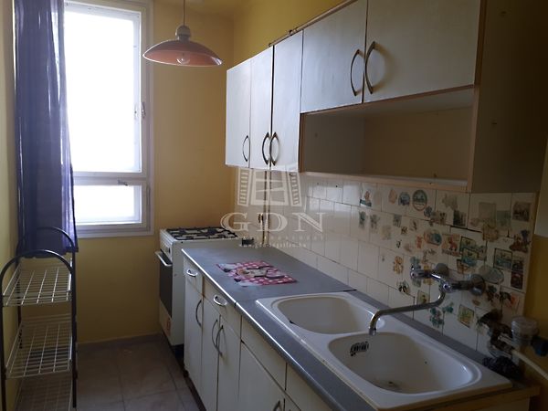 Eladó lakás Szolnok 10. kép