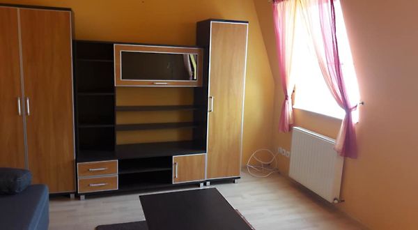 Kiadó lakás Debrecen, Belváros 2. kép