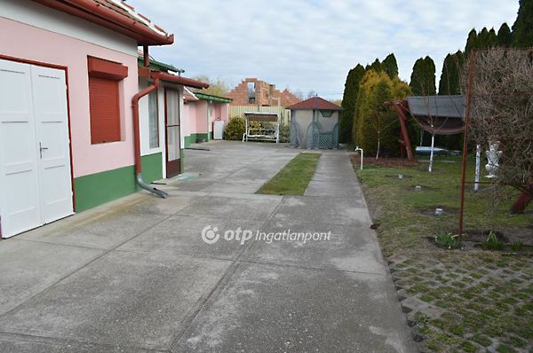 Eladó ház Nagykőrös 13. kép