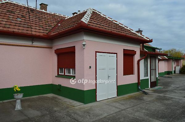 Eladó ház Nagykőrös 14. kép
