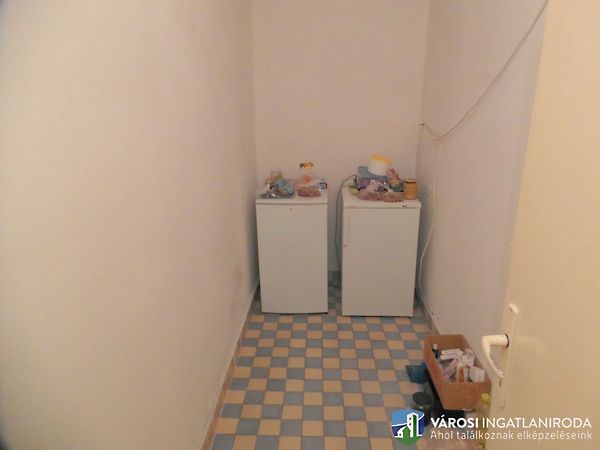Eladó ház Szeged, Alsóváros 12. kép