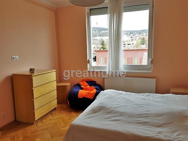 Eladó lakás Pécs 3. kép
