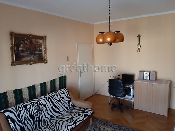 Eladó lakás Pécs 3. kép