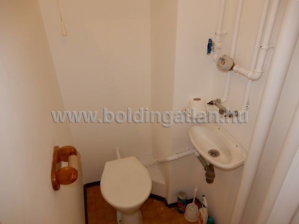 Kiadó lakás Kaposvár, Belváros 16. kép