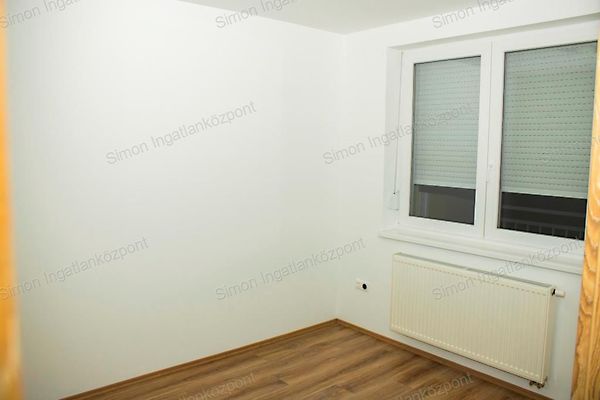 Kiadó lakás Kecskemét, Belváros 7. kép