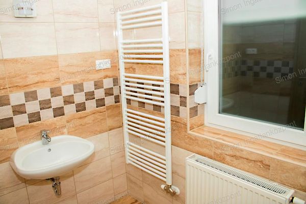 Kiadó lakás Kecskemét, Belváros 8. kép