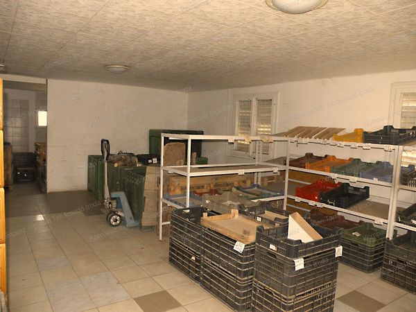 Eladó üzleti Kaposvár 3. kép