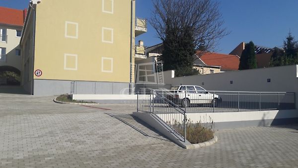 Eladó lakás Sümeg 19. kép