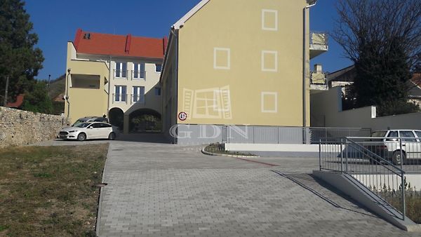 Eladó lakás Sümeg 20. kép