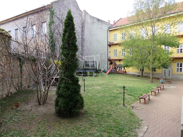 Kiadó lakás Székesfehérvár 12. kép