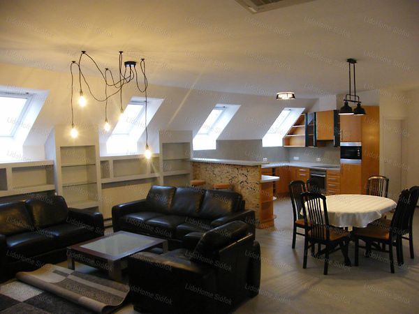 Kiadó lakás Siófok 24. kép