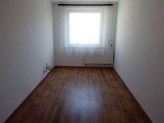 Kiadó lakás Debrecen, Újkert 4. kép