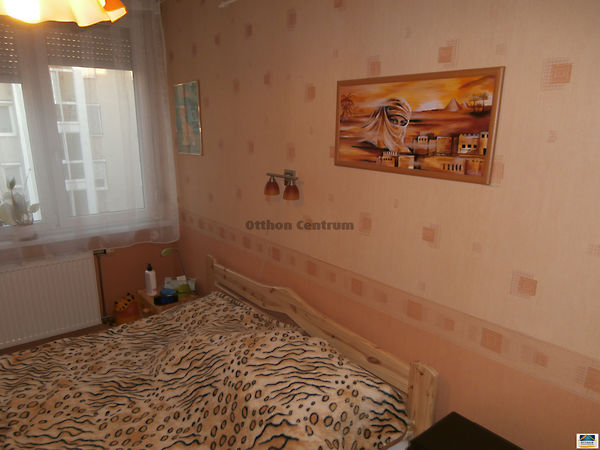 Eladó lakás Szolnok 7. kép