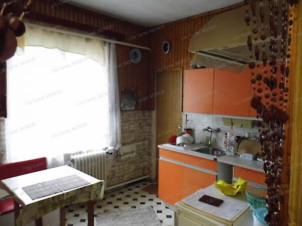 Eladó ház Hatvan, Újhatvan 4. kép