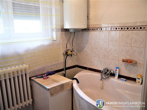 Eladó ház Győr 3. kép