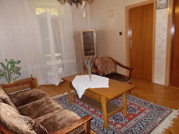 Eladó ház Tamási 1. kép