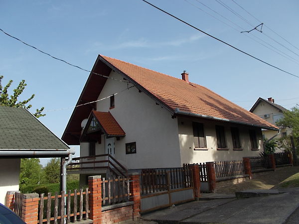 Eladó ház Tamási 11. kép