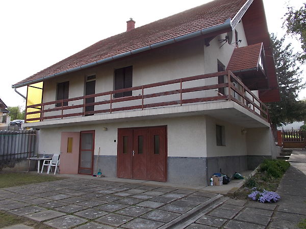 Eladó ház Tamási 9. kép
