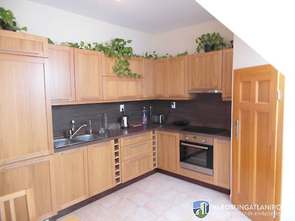 Eladó lakás Szeged, Belváros 1. kép