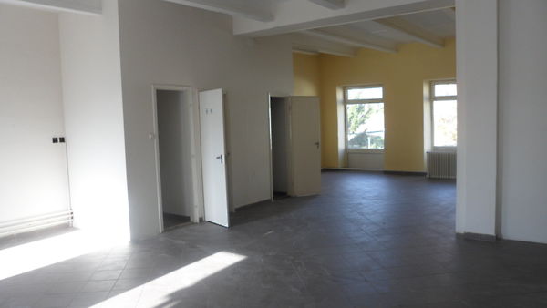 Eladó iroda Debrecen, Belváros 9. kép