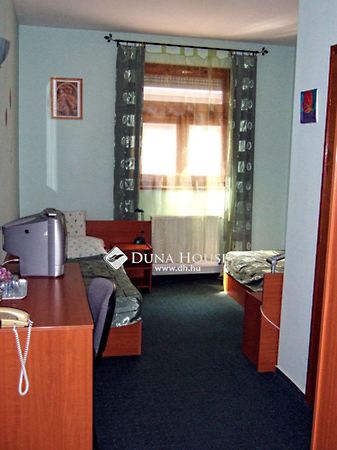 Eladó ház Szeged 9. kép