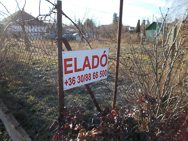 Eladó földterület Kecskemét, Hunyadiváros 2. kép