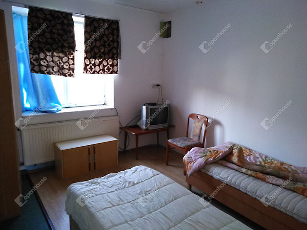 Kiadó ház Oroszlány 3. kép