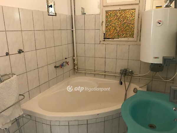 Eladó lakás Győr 10. kép