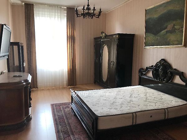 Eladó lakás Győr 5. kép