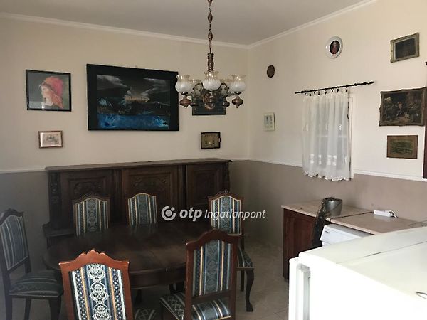 Eladó lakás Győr 7. kép