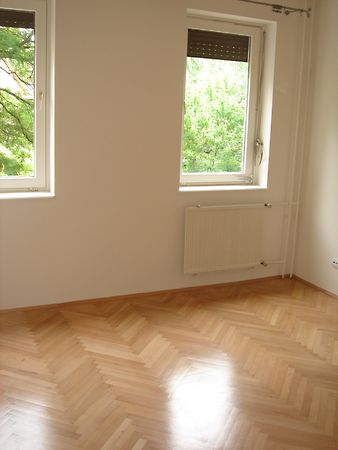 Eladó lakás Kecskemét, Belváros 3. kép