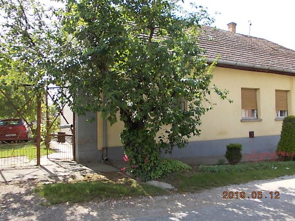 Eladó ház Tamási 22. kép