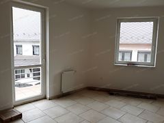 Eladó lakás Eger, Belváros 2. kép