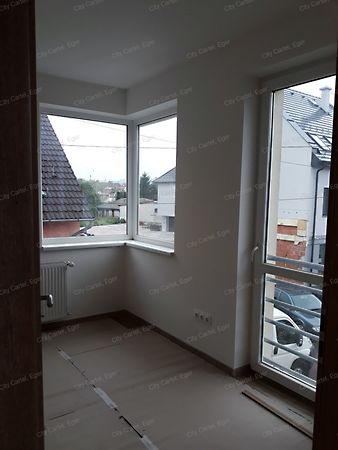 Eladó lakás Eger, Belváros 4. kép