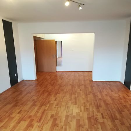 Eladó lakás Székesfehérvár, Belváros 13. kép