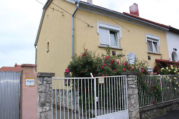 Eladó ház Győr, Újváros 1. kép