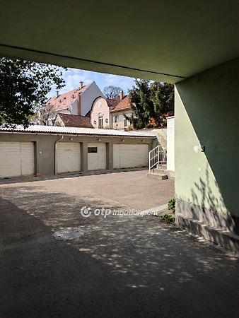 Eladó lakás Eger 8. kép