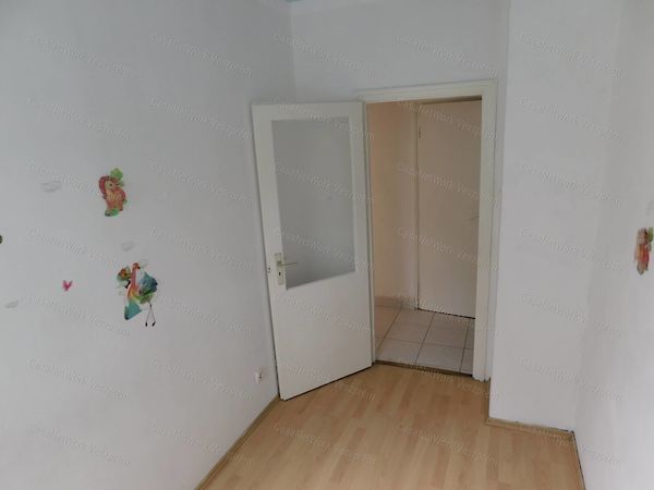Kiadó lakás Veszprém 7. kép